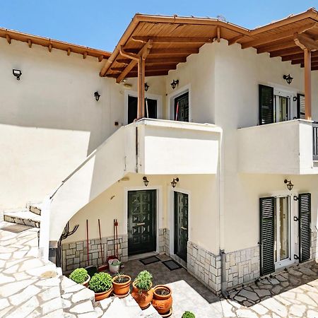 Lefkothea Apartment 2 Frinion Bagian luar foto