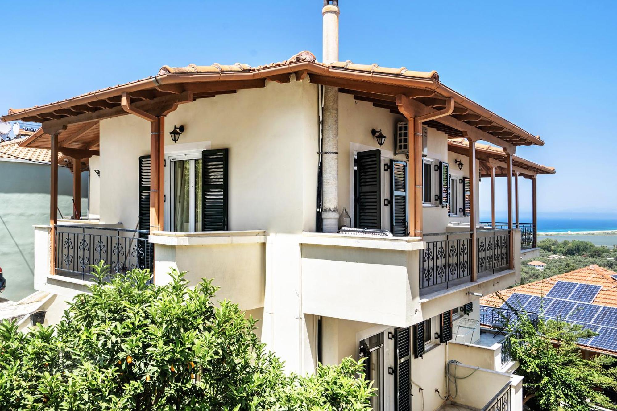 Lefkothea Apartment 2 Frinion Bagian luar foto